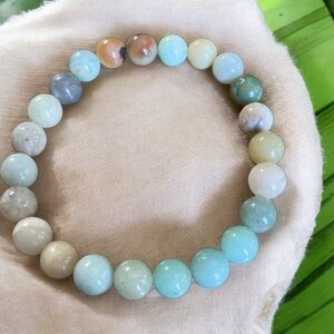Gorgeous amazonite 8mm stretch bracelet